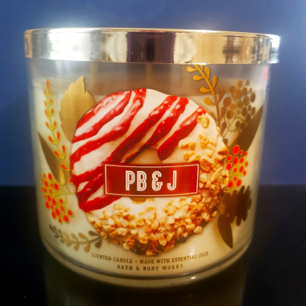 Bath & Body Works PB&J 3 Wick Candle